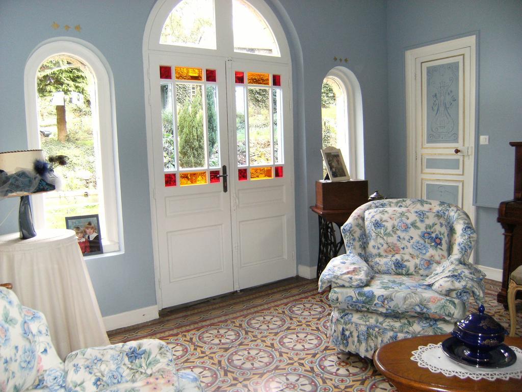 Bed and Breakfast Le Relais Du Mont Chauve Caumont-Sur-Aure Экстерьер фото