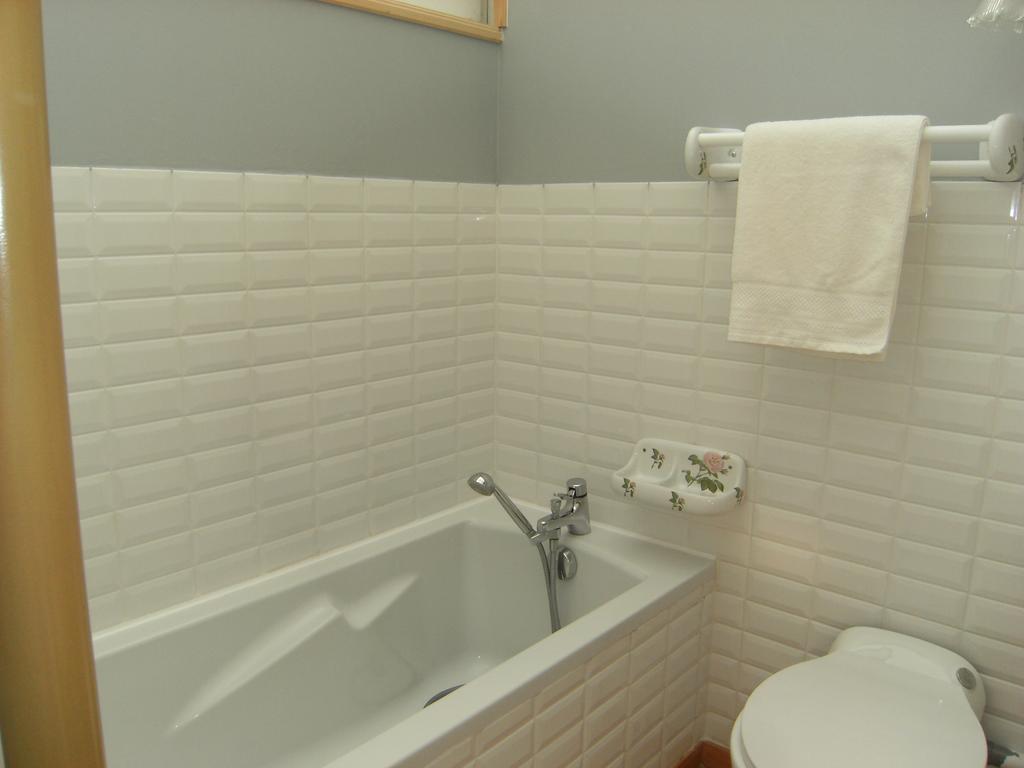 Bed and Breakfast Le Relais Du Mont Chauve Caumont-Sur-Aure Экстерьер фото
