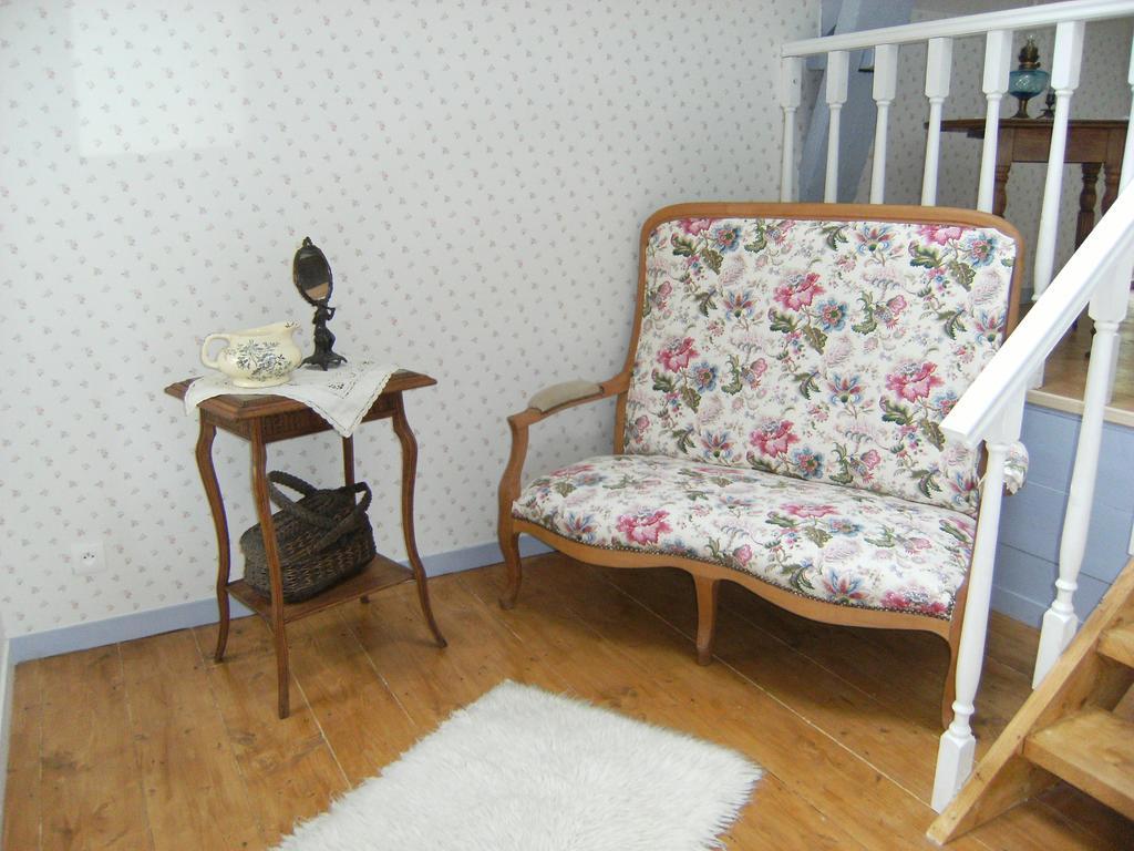 Bed and Breakfast Le Relais Du Mont Chauve Caumont-Sur-Aure Экстерьер фото